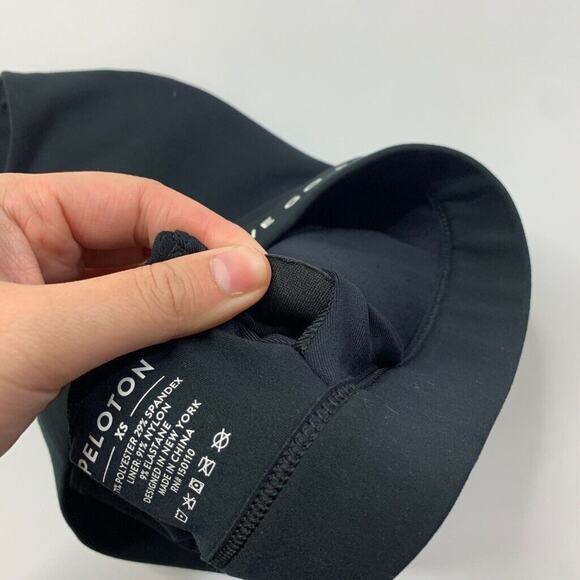 Peloton Sports Bra Women XS Extra Small Black Cadent Laser Dot Padded Racaerback - Picture 9 of 11